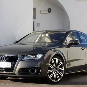 Meet your Posher, Vera